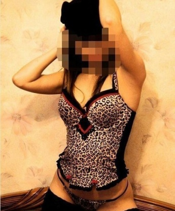 Я живу в Москве и готова исполнить все твои сокровенные фантазии. Мои услуги включают интимные ласки, оральный секс, классический секс, эротический массаж и многое другое, чтобы ты почувствовал себя настоящим королем. Со мной ты сможешь расслабиться и забыть обо всех проблемах, ведь я знаю, как доставить истинное наслаждение. Мои фото не оставят тебя равнодушным - я обладаю соблазнительной внешностью и сексуальным телом, которое просит твоего внимания. Мои предыдущие клиенты оставили только положительные отзывы, и я гарантирую, что и ты останешься довольным нашей встречей. Жду твоего звонка, чтобы сделать каждую минуту в Москве незабываемой и особенной! 💋🔥 4867, 22 года